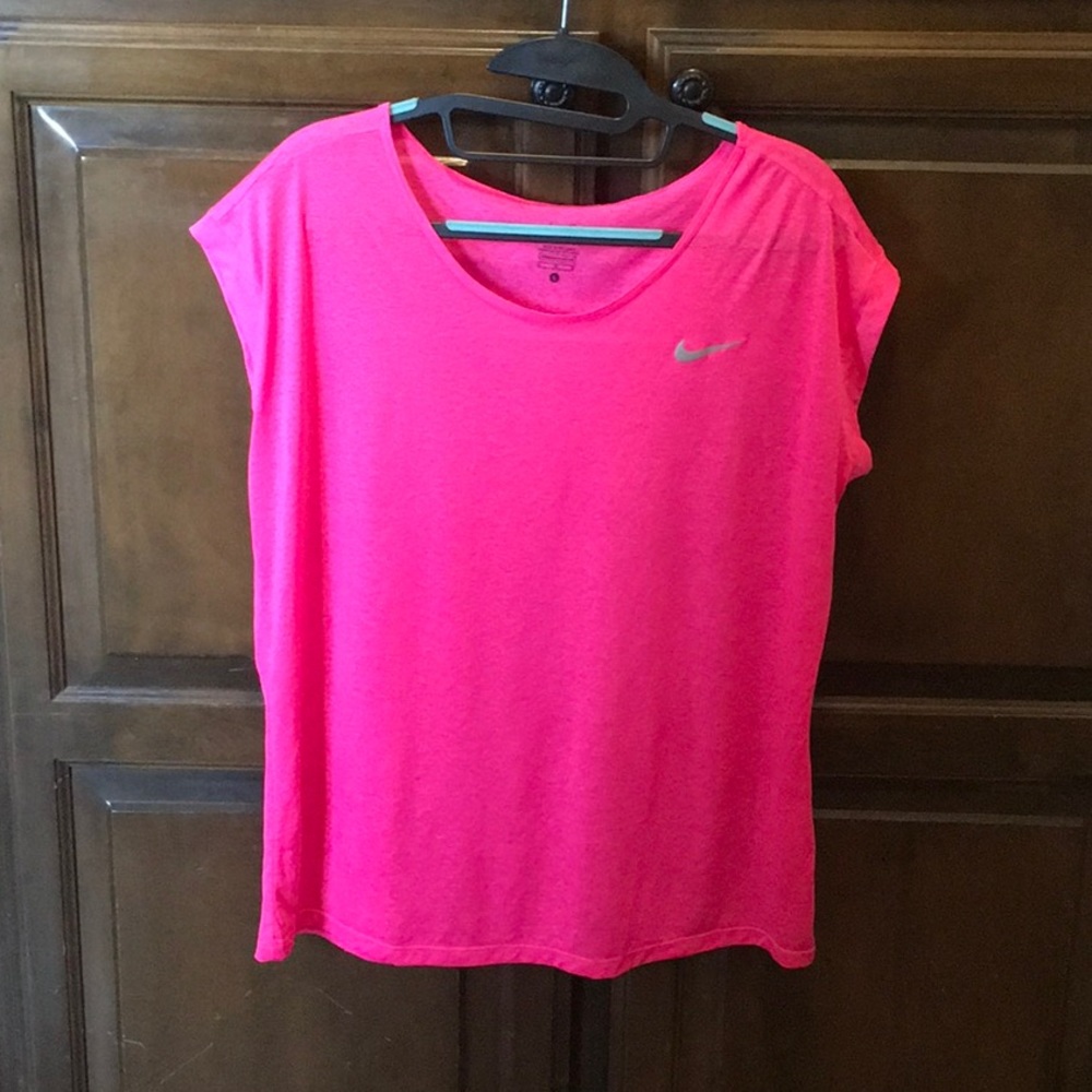 Nike Hot Pink Shirt Nike Size L